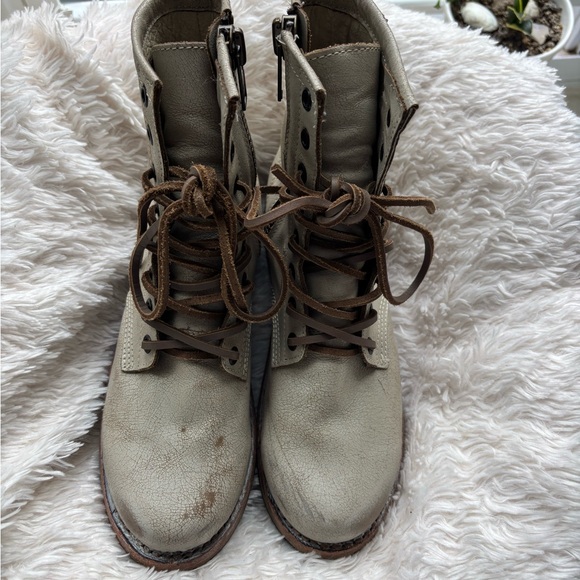 Freebird Taupe Lace-Up Ankle Boots - Picture 2 of 6